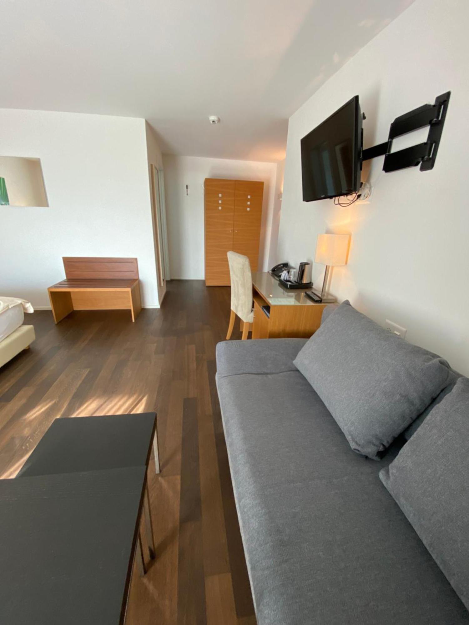 Businesshotel Lux Emmen Exterior foto