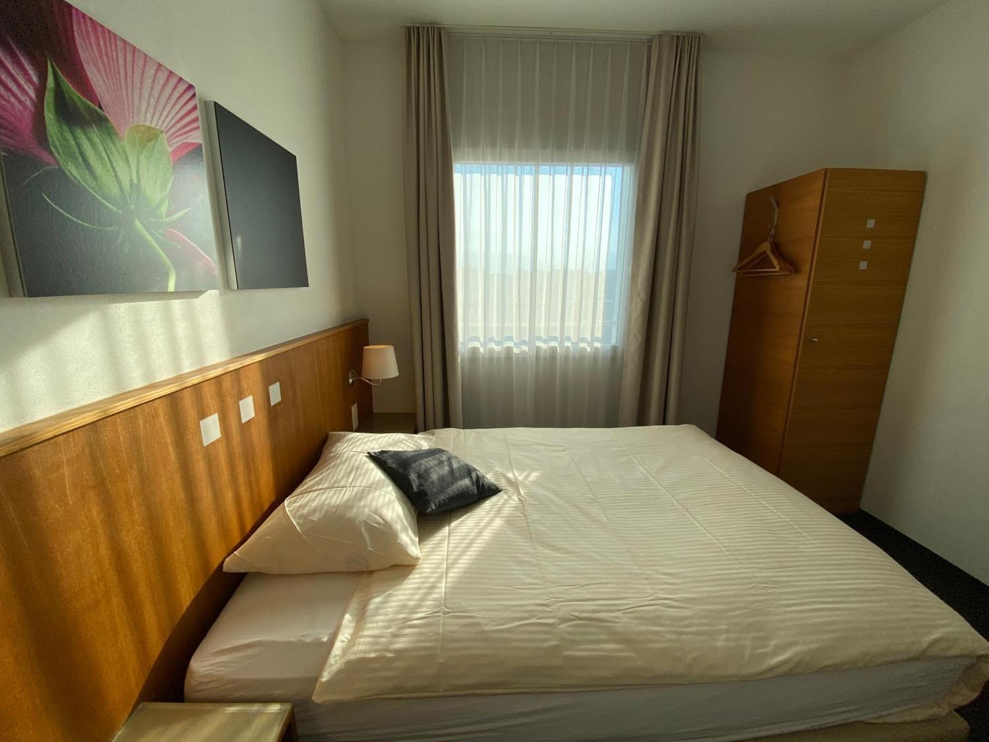 Businesshotel Lux Emmen Exterior foto