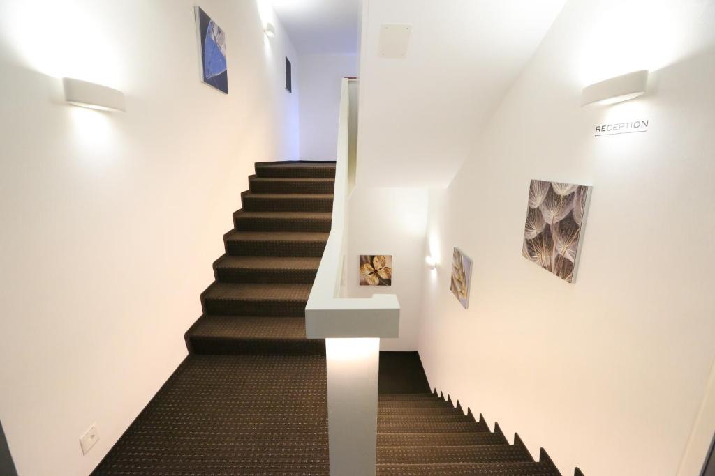 Businesshotel Lux Emmen Exterior foto